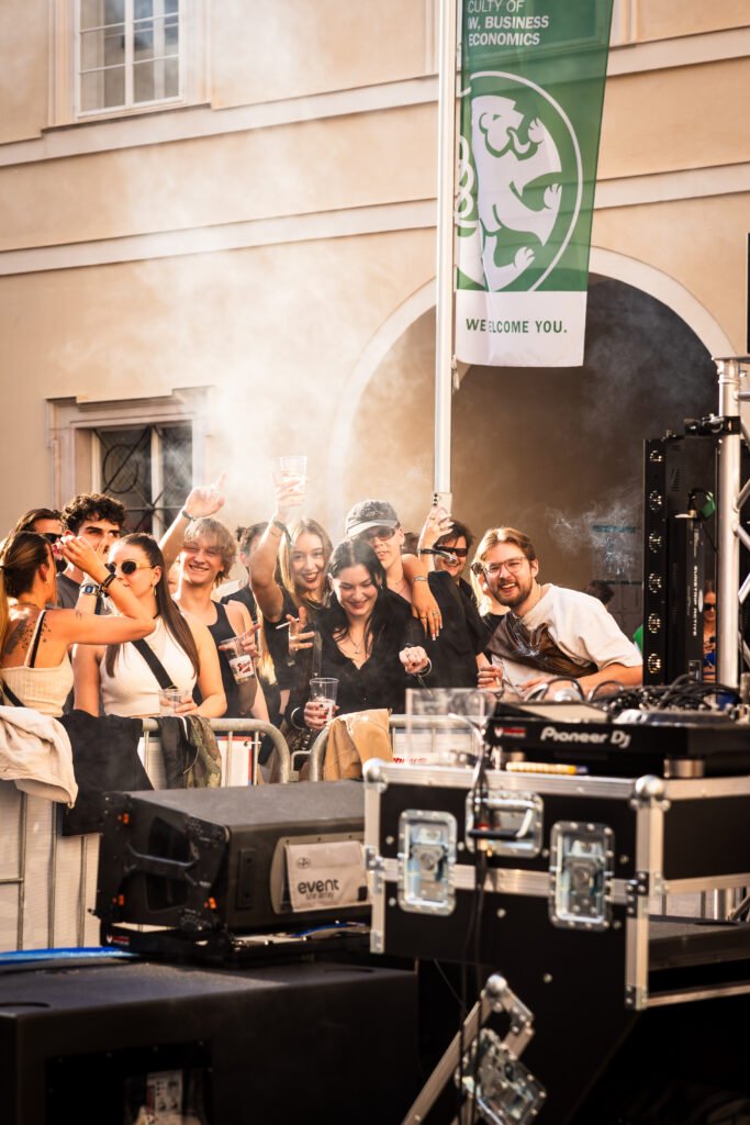 250713_LiS-Opening-45